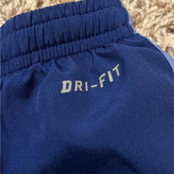 Nike shorts size L - Picture 7 of 8